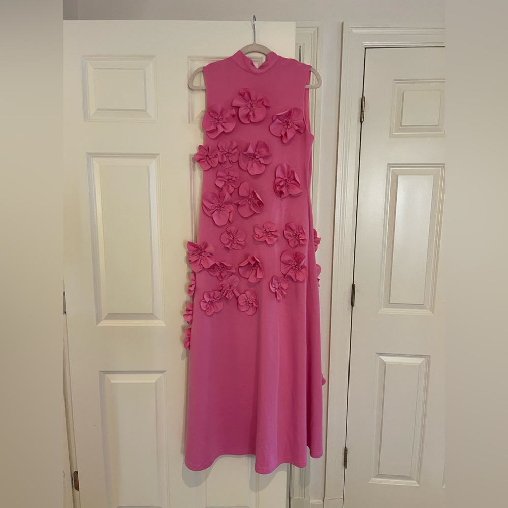 Magali bow-tie faux-flower embellished sleeveless maxi dress in Pink Size Medium